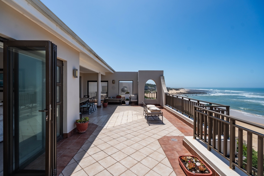 4 Bedroom Property for Sale in West Bank Eastern Cape